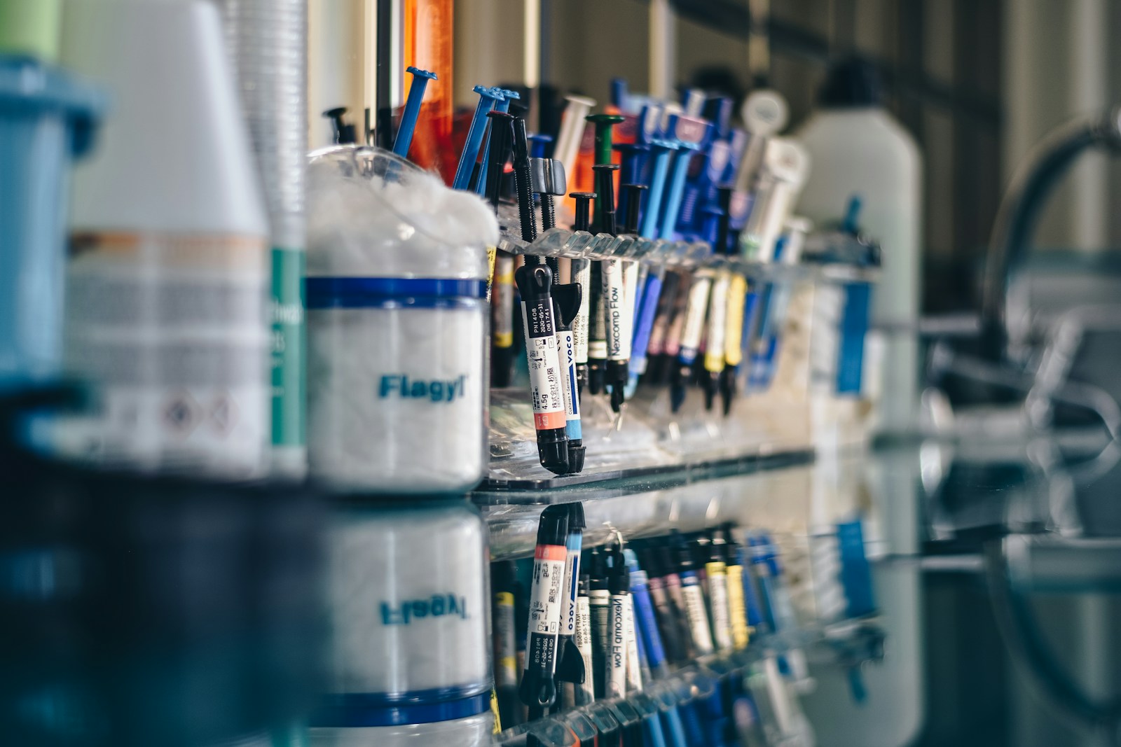 Wholesale Supply Pricing: How Mobile Providers Save on Product